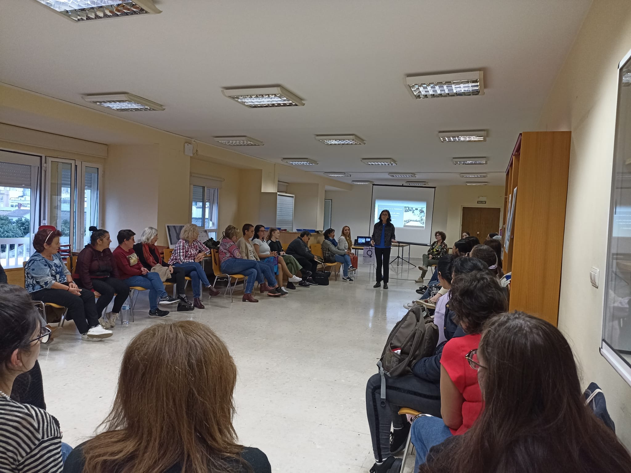 fotografía encuentro mujeres buen trato